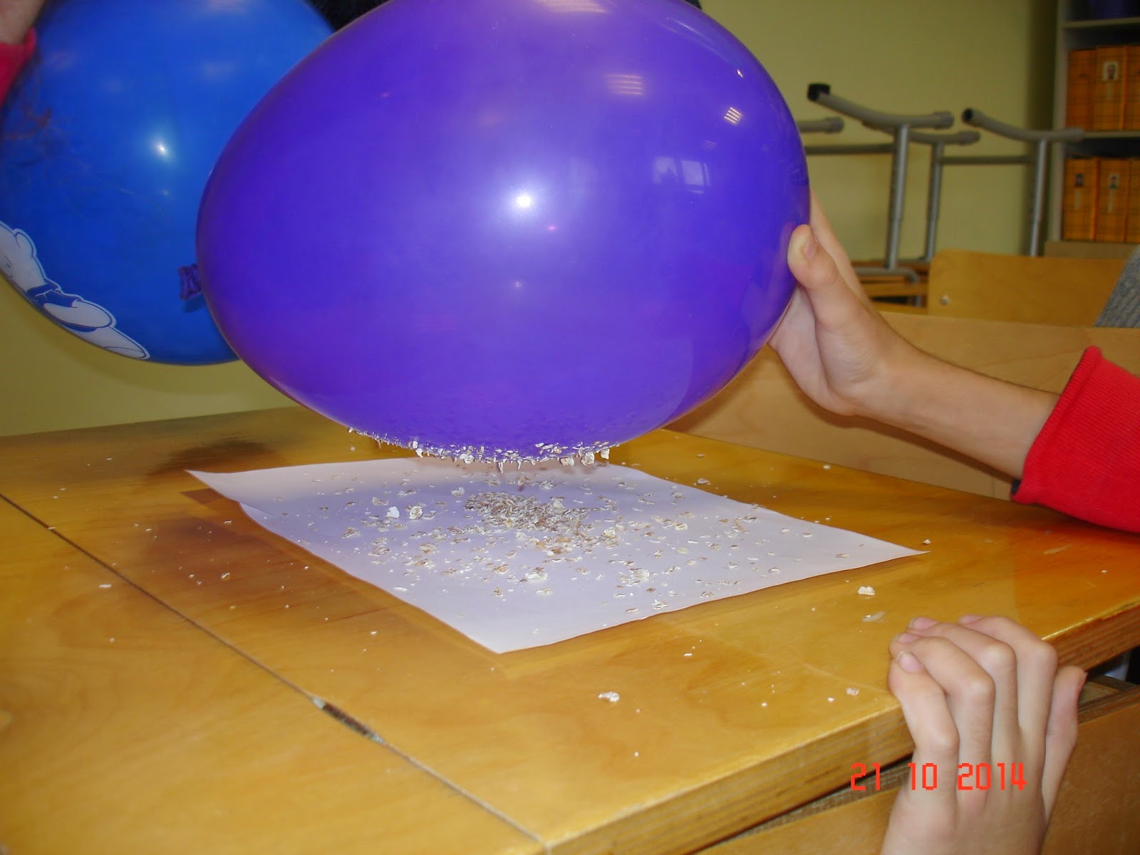 Эксперименты с шариками: Опыты с воздушными шариками! - дошкольное образование, прочее