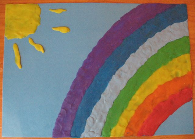 Аппликация из цветной бумаги радуга: Аппликации из цветной бумаги. 100 идей с фото