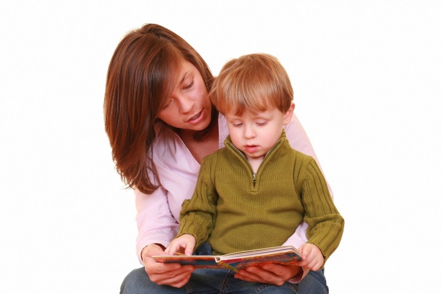 Развитие детской речи: Основные этапы развития речи и выявление речевых проблем