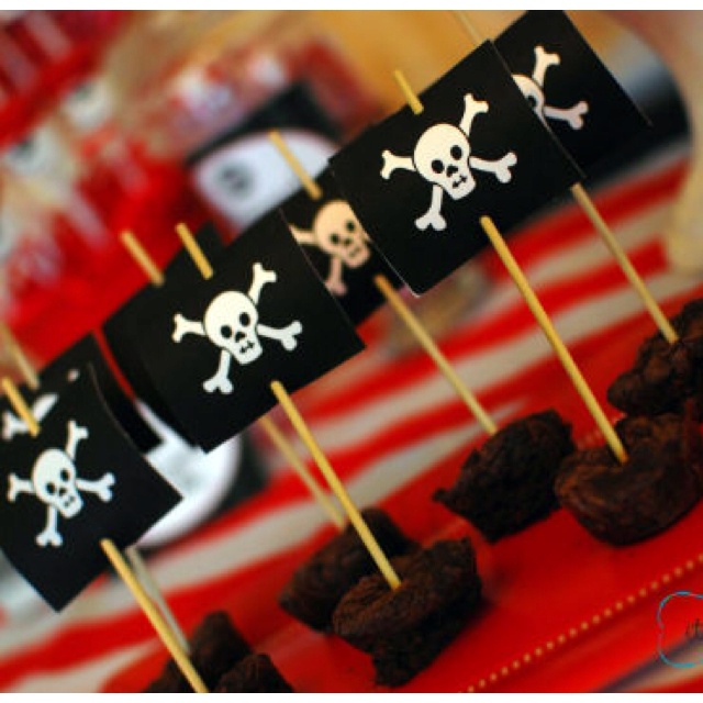 Пиратская меню вечеринка для детей: Меню для пиратской вечеринки для детей. Что приготовить для пиратской вечеринки?
