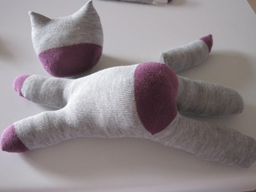 Как сделать котика из носка: Котик из носка. Как сделать кота из носка своими руками?