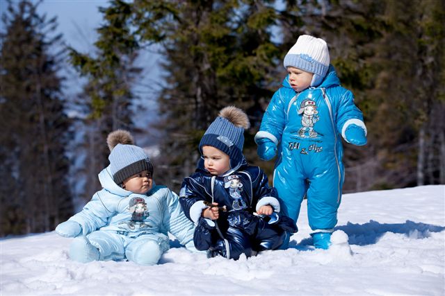 Как выбрать детский комбинезон: Как выбрать зимний комбинезон для ребенка важные моменты
