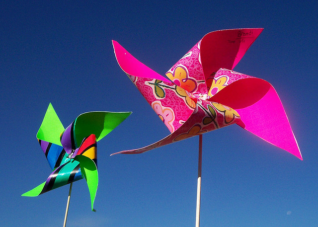 Как сделать вертушку ветряную: Детские вертушки-ветерки своими руками