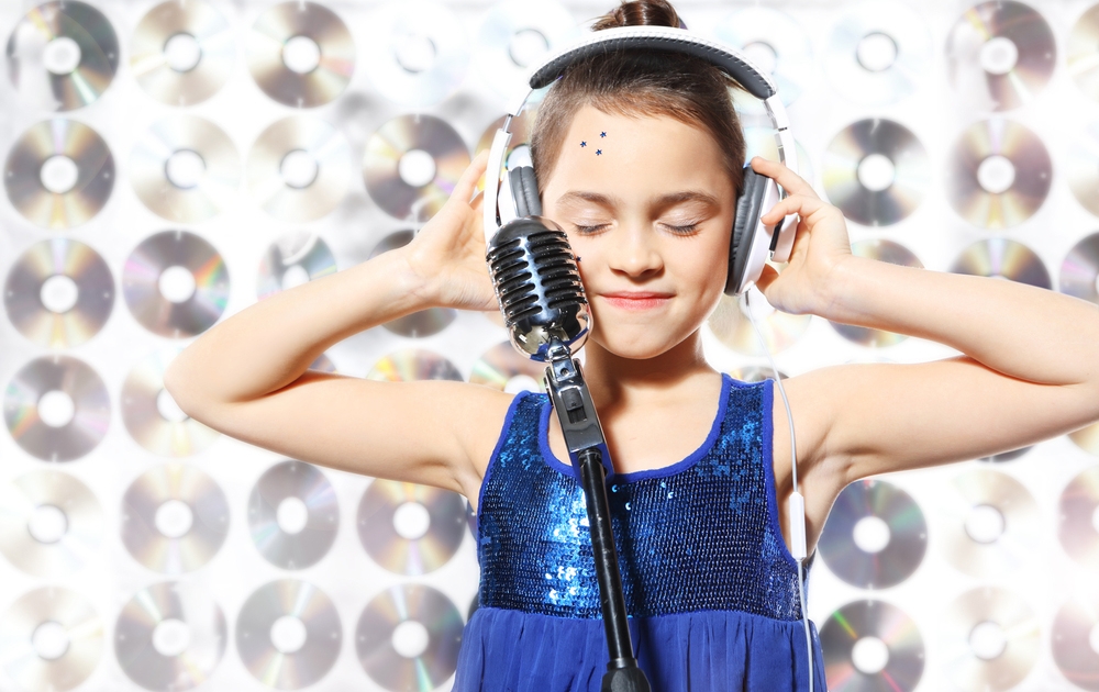 Песни для девочек 7 лет 6 лет: Песни для детей. Сборники популярных детских песен. Более 500!