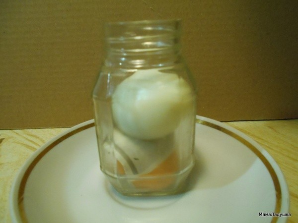 Опыт с яйцом и бутылкой: Фокус с яйцом и бутылкой. Всасываем яйцо в бутылку: опыт с атмосферным давлением