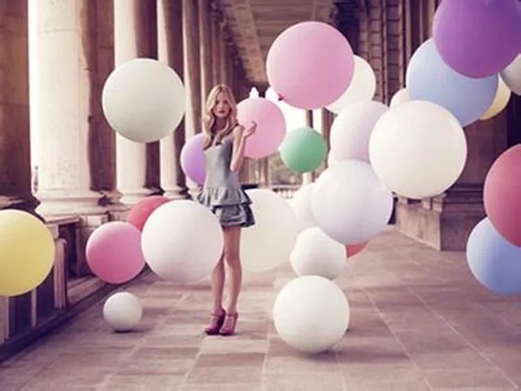 Фотосессия на улице с шариками: Фотосессия с воздушными шариками: миллион крутых идей