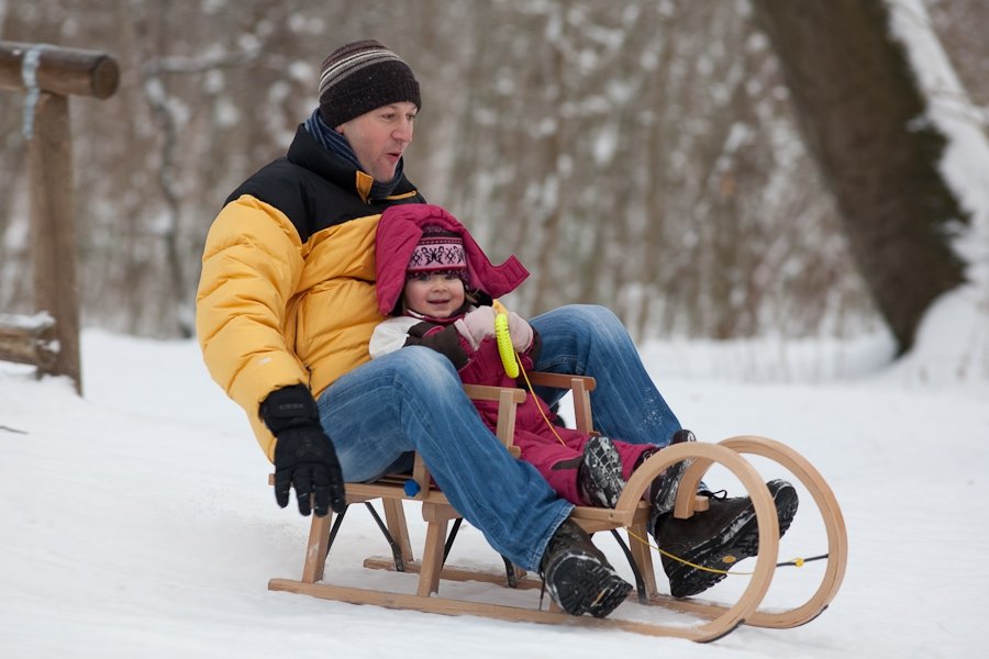 Дети на санках: ᐈ Ребенок на санках фото, рисунки дети на санках