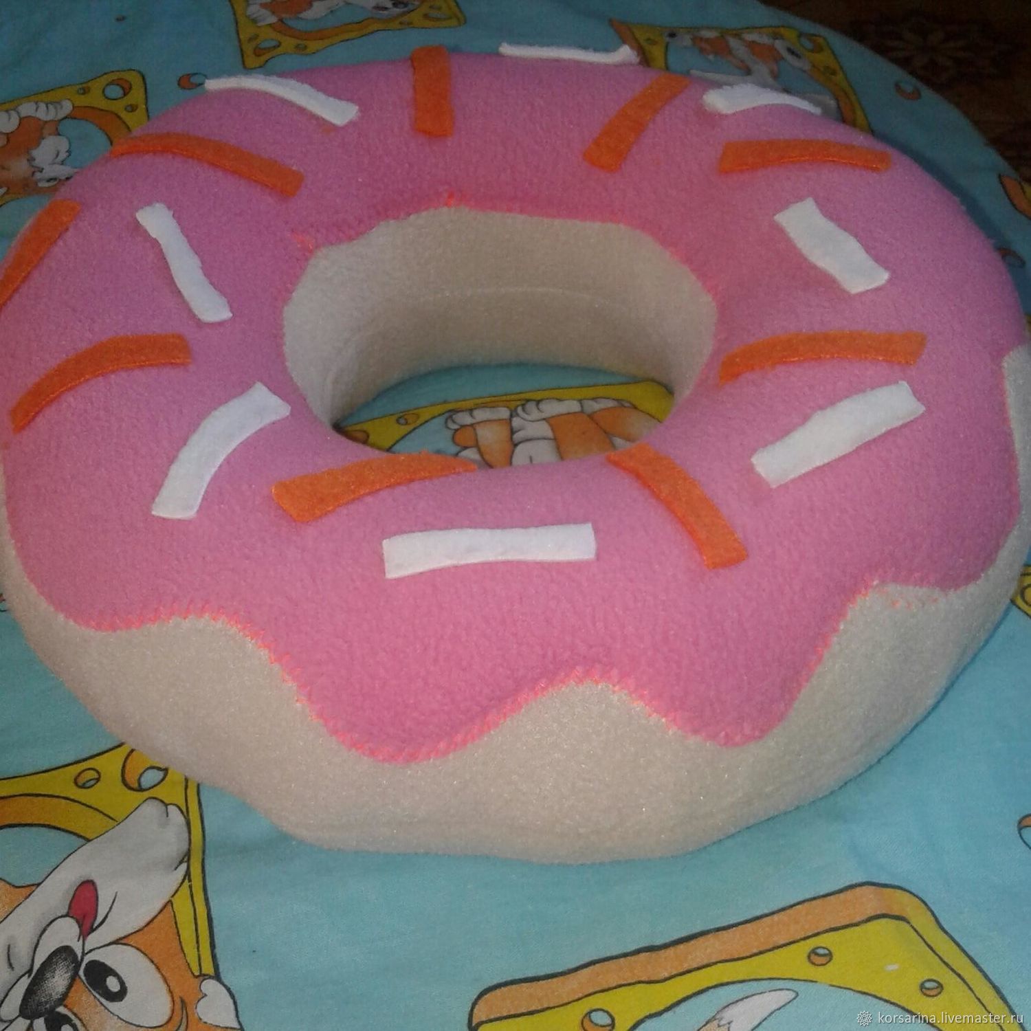 Как сшить пончик подушку: Декоративная подушка-пончик своими руками: пошаговый мастер-класс