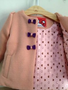 Как сшить детское пальто: Мастер-класс смотреть онлайн: Мастер-класс по пошиву детского двубортного пальто