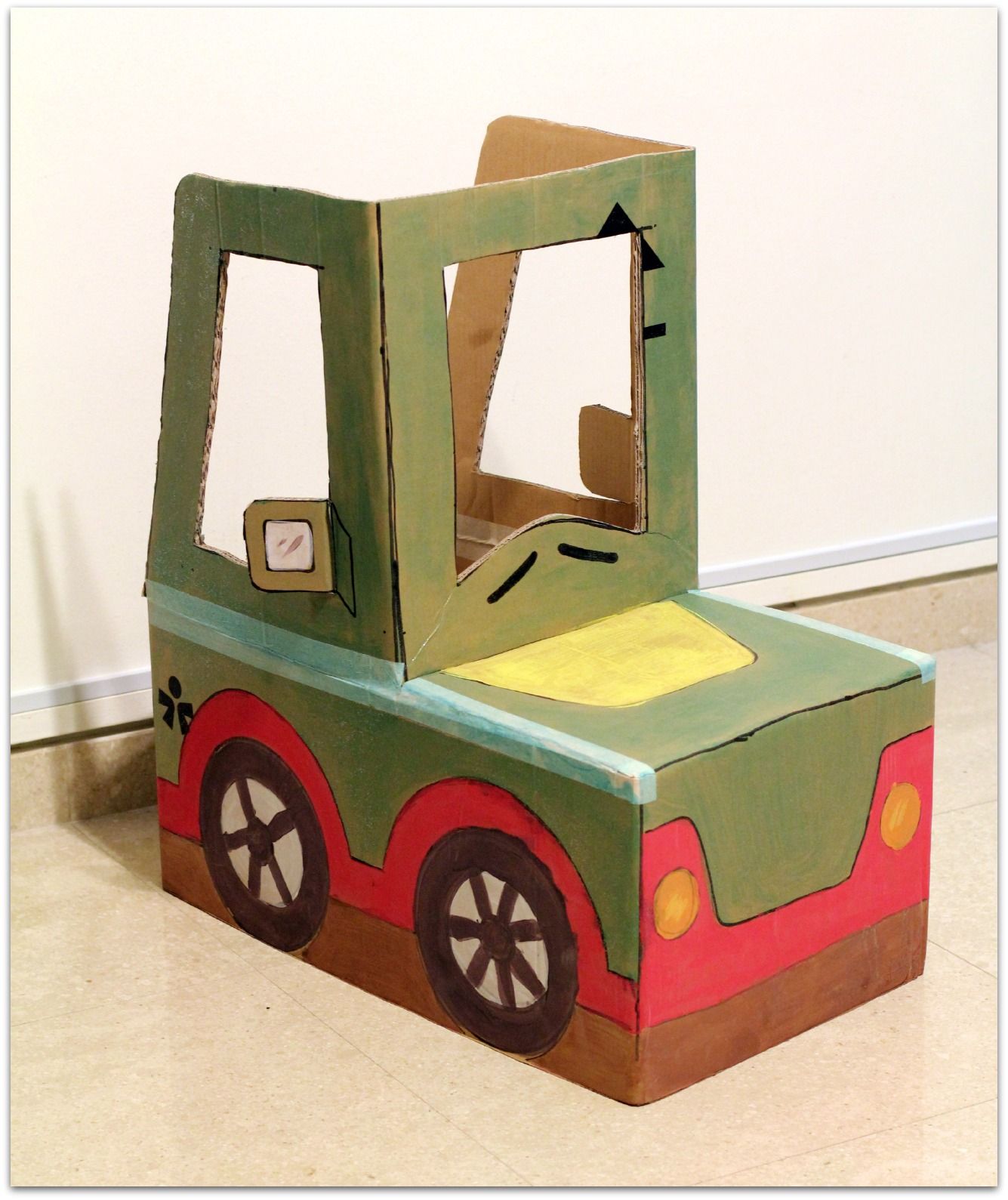 Машинка своими руками из картона для детей: Как сделать машинку из бумаги, из картона, своими руками, схемы, оригами, 3D-машинки.
