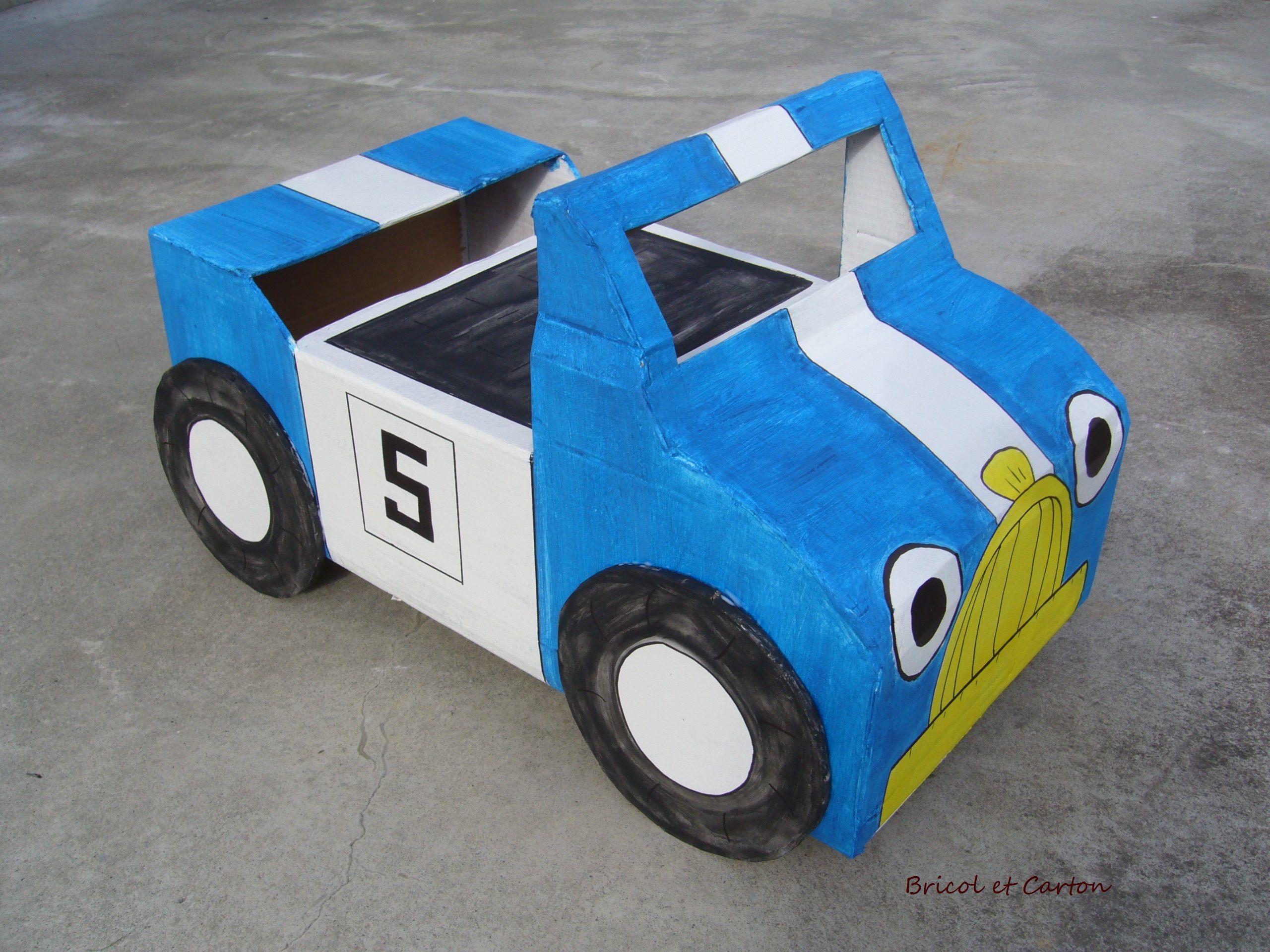 Машинка своими руками из картона для детей: Как сделать машинку из бумаги, из картона, своими руками, схемы, оригами, 3D-машинки.