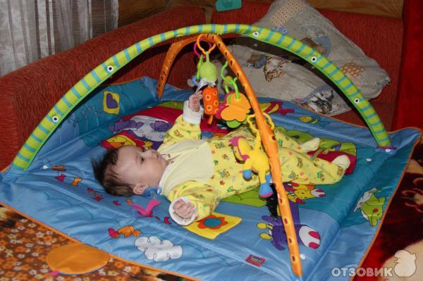 Со скольки месяцев использовать развивающий коврик: Детские развивающие коврики - Блог Ковренка