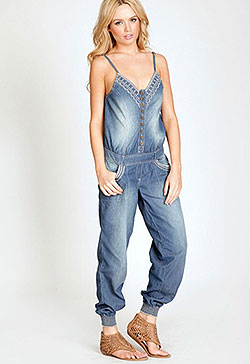 Джинсовый комбинезон с чем носить осенью: с чем носить, фото образов – Как носить женский джинсовый комбинезон: 62 фото