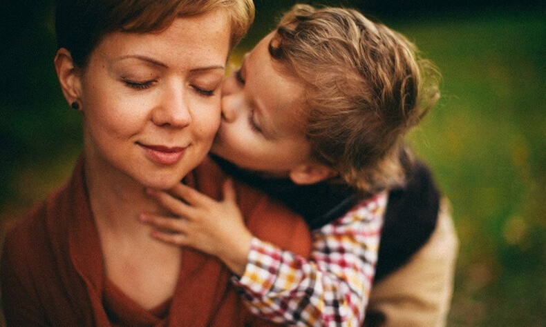 Віршики про маму: Вірші про маму для дітей на українській мові – Красиві, душевні вірші про маму, зворушливі до сліз