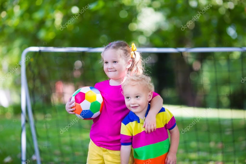 Игры с мячом на улице для детей: Детская игра "Сабже" - правила. Развлечения и игры для детей без компьютера!