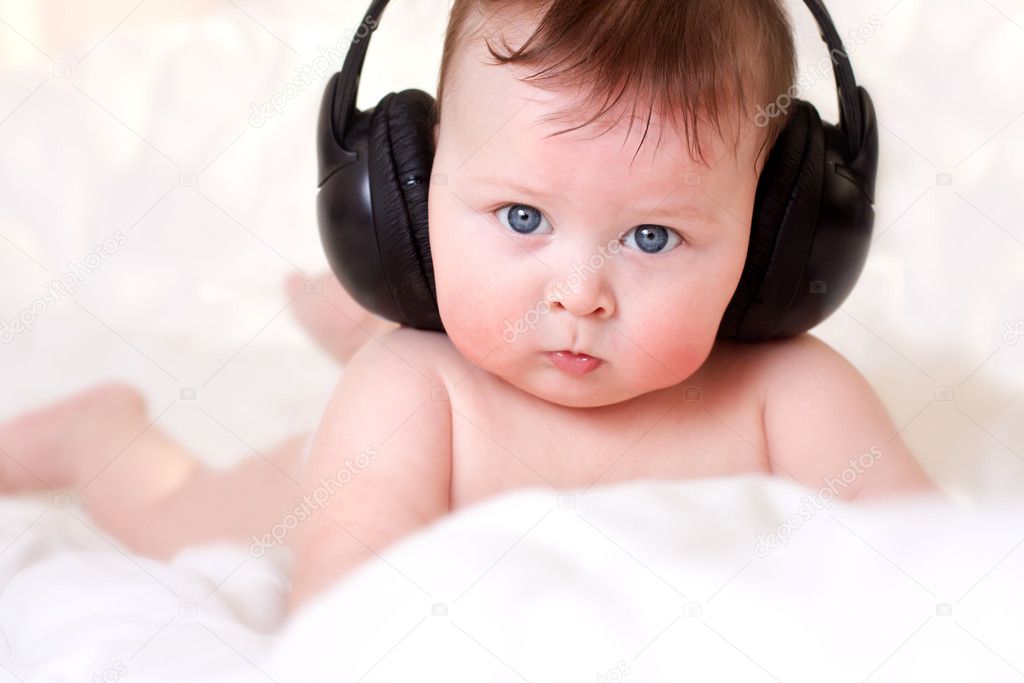 Музыка для детей 1 год: Песенки для малышей от 1 года до 3 лет слушать онлайн 🎵