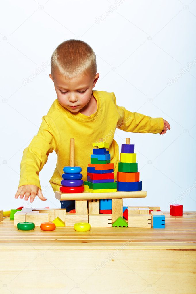 В каком возрасте дети собирают пирамидку: Тесты развития ребенка второго года жизни | Для самых маленьких (от 2 месяцев до 3 лет)