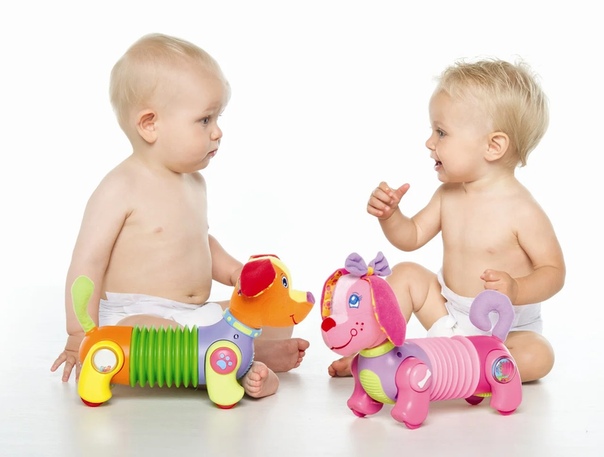 Развивающие игры для детей от 7 месяцев до года: развивающие занятия для малышей дома