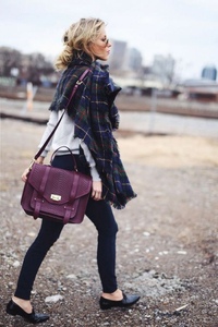 Фиолетовая сумка с чем сочетать: Сумка фиолетовая и ее лучшие модели, сочетания с одеждой