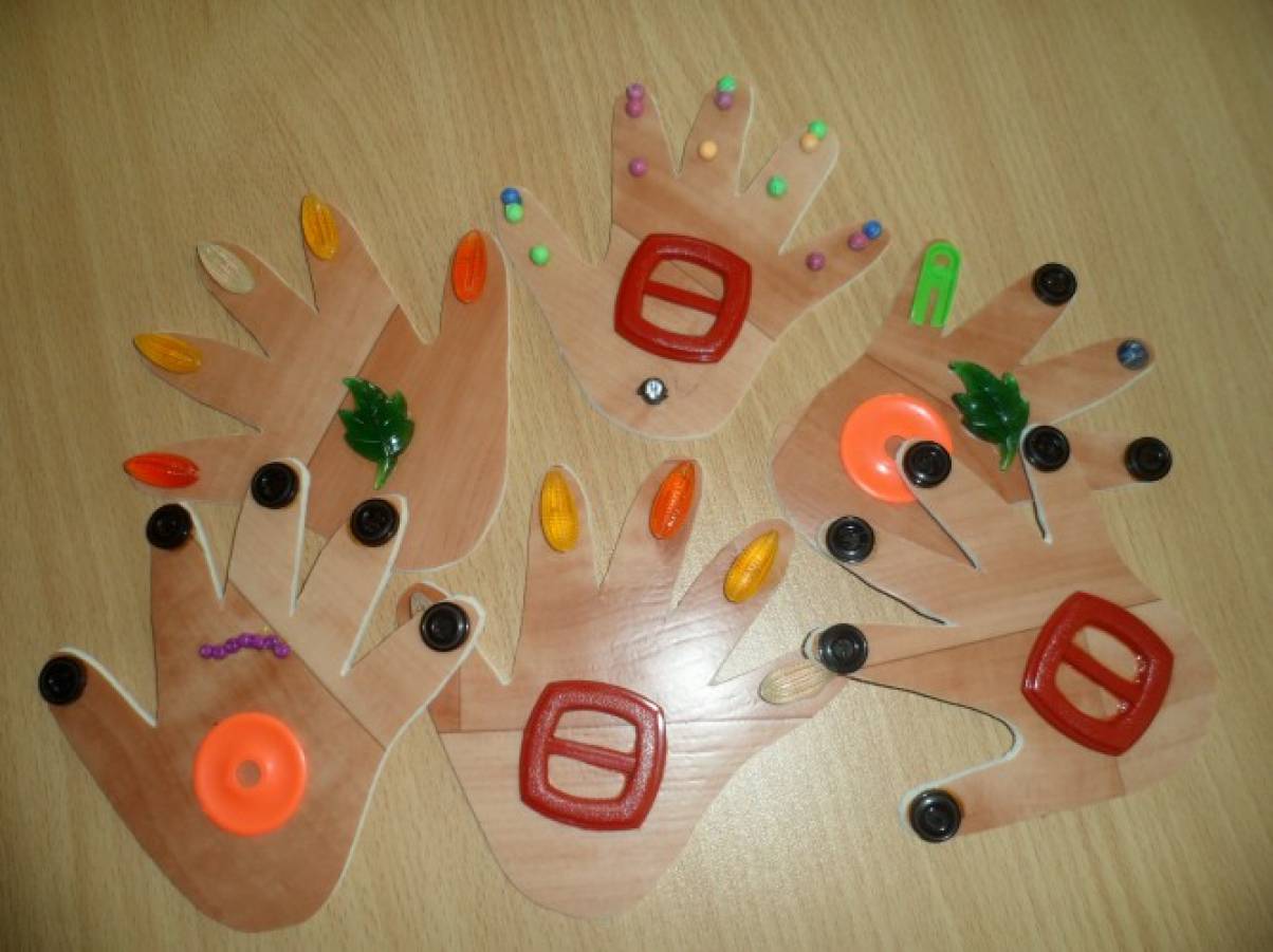 Игры для мелкой моторики рук в детском саду своими руками: Задания и упражнения на развитие мелкой моторики рук у детей 6-7 лет