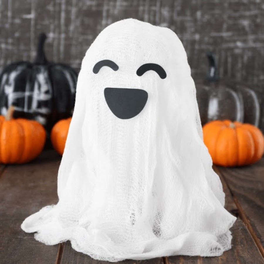 Как сделать приведение из марли: Украшения на Хэллоуин своими руками